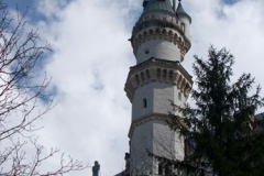Jedna z mnoha věží Neuschwansteinu